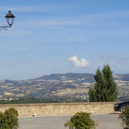 Ca Piero Mit Pool Bis 8 Personen Holiday home Urbino